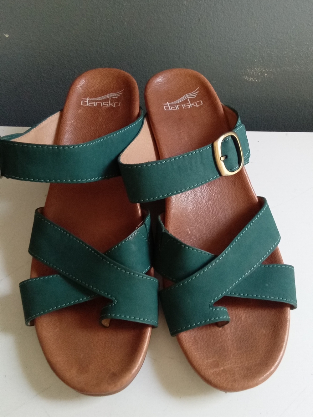 Dansko Green Leather Wedge Sandals Strappy Buckle Toe Loop Shoes EU 40 US 9.5-10